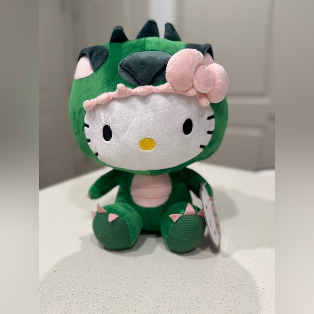 Hello Kitty Dinosaur Plush 12" NWT Sanrio Tyrannosaurus Rex Dino